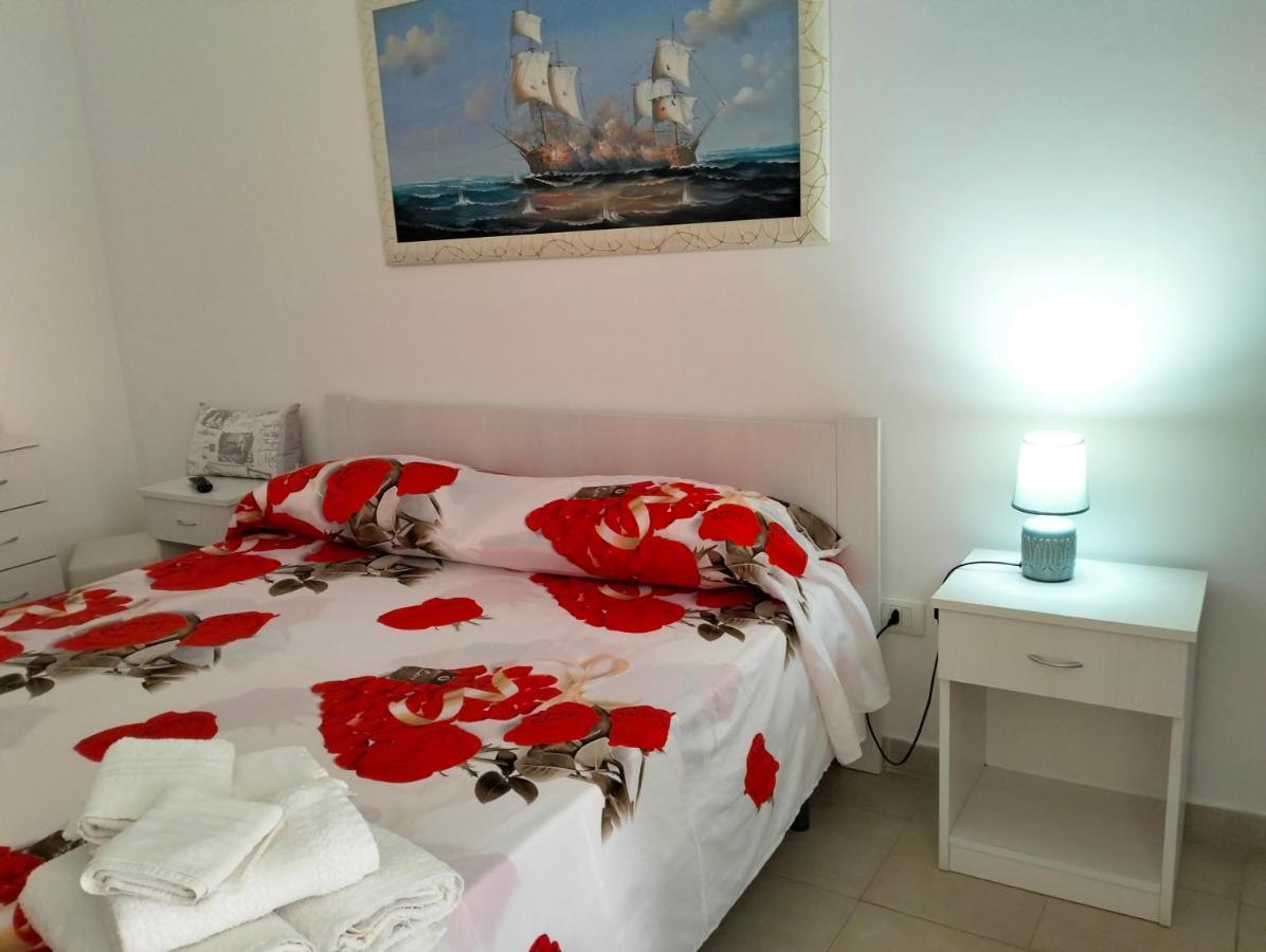 B&B Orazio U Vitturisi Portopalo Di Capo Passero Buitenkant foto